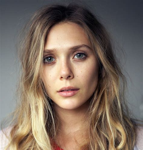 Elizabeth Olsen Body Measurements, Bra Size, Height, Weight